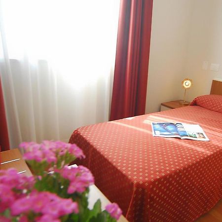 Camere Delfini Palmanova Dış mekan fotoğraf